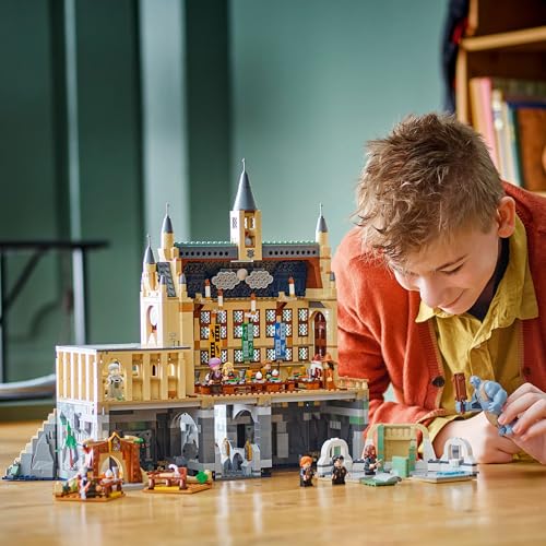 LEGO Harry Potter 76435 Schloss Hogwarts – Sammlerset mit 11 Minifiguren & Großer Halle