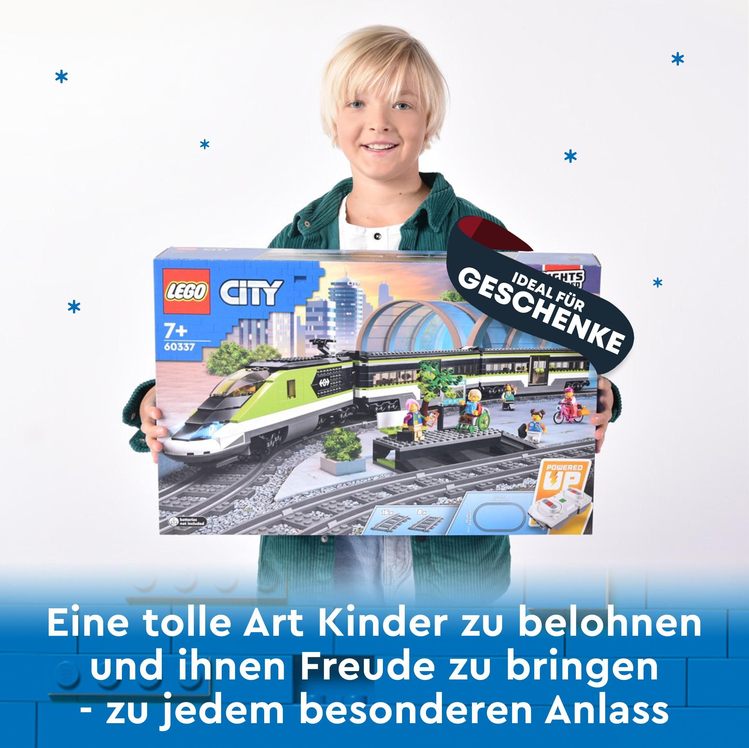 LEGO City 60337 Personen-Schnellzug – Ferngesteuerter Zug mit Licht, 24 Gleisteilen & 6 Figuren